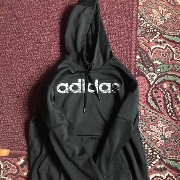 adidas Other - Adidas sweatshirt